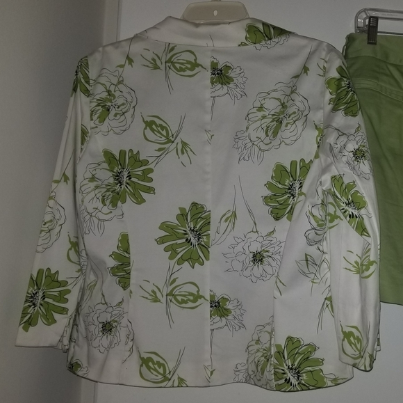 Skort Set - Picture 5 of 6